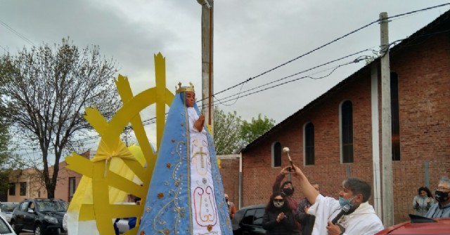 Los Peregrinos de Rojas llevarán la nueva imagen de la Virgen de Luján a Barrio Evita