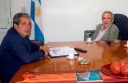 El intendente de Colón recibió a referente del Banco Provincia