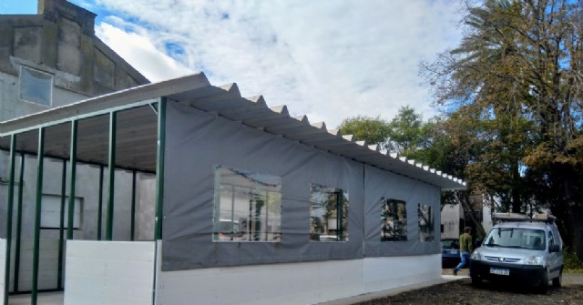 Continúa el avance de obras en el patio del Hospital para enfrentar el posible pico de la pandemia