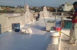Continúan los trabajos de puesta en valor del Palacio Municipal de Rojas