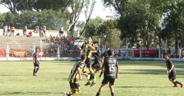 La reserva de Jorge Newbery ganó la final de ida