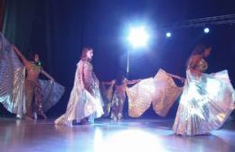 Las academias de baile y danza locales brindaron un show estupendo