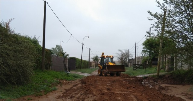 El Municipio está trabajando sobre calle Hernández
