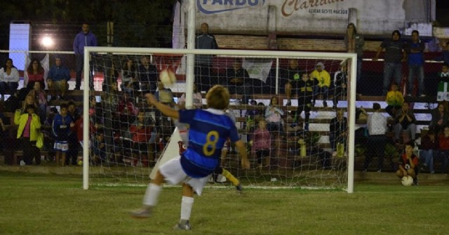 Noche de semifinales en Jorge Newbery