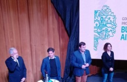 Kicillof entregó escrituras y anunció viviendas