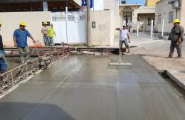 Intenso trabajo en la repavimentación de la calle María Unzué de Alvear