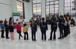 La cultura tambi&eacute;n se comparte bailando