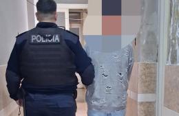 La policía detuvo a un sujeto en el Kamao