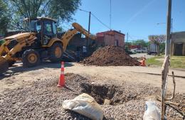 Comenzó importante obra cloacal en Barrio Ramos