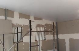 Avanza la obra del SUM en Barrio Evita