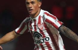 Gol del rojense Tissera en el triunfo de Instituto