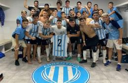 Argentino clasificó y El Huracán goleó en la ida