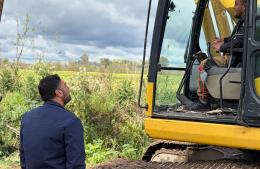 Baguear recorri&oacute; los trabajos de desag&uuml;e que realiza la Provincia en Rojas